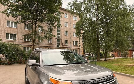 Ford Explorer VI, 2012 год, 1 590 000 рублей, 1 фотография