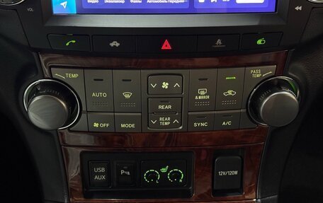 Toyota Highlander III, 2013 год, 2 150 000 рублей, 19 фотография