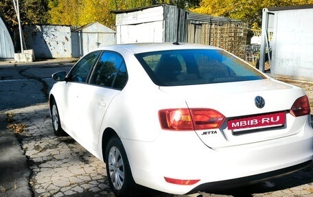 Volkswagen Jetta VI, 2014 год, 1 100 000 рублей, 4 фотография