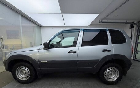 Chevrolet Niva I рестайлинг, 2018 год, 680 000 рублей, 10 фотография