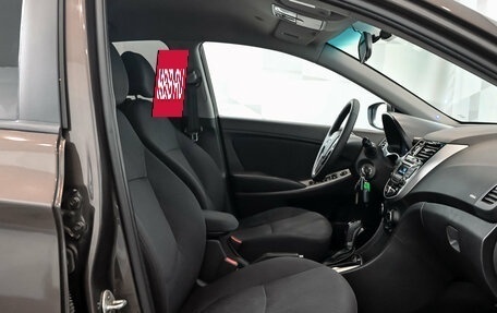 Hyundai Solaris II рестайлинг, 2015 год, 990 000 рублей, 11 фотография