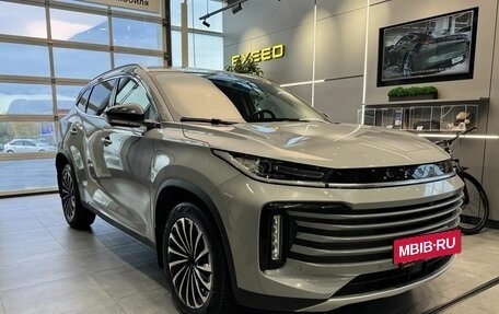 CheryExeed TXL, 2023 год, 2 200 000 рублей, 3 фотография