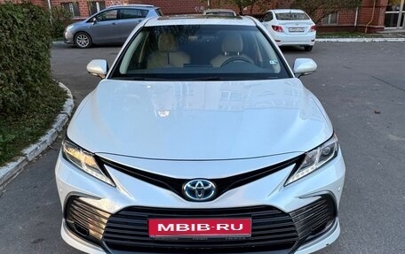 Toyota Camry, 2022 год, 2 950 000 рублей, 1 фотография