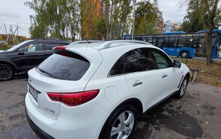 Infiniti FX II, 2010 год, 1 550 000 рублей, 8 фотография