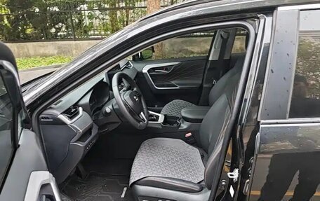 Toyota RAV4, 2024 год, 4 023 297 рублей, 5 фотография