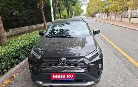Toyota RAV4, 2024 год, 4 023 297 рублей, 2 фотография