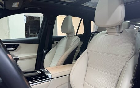 Mercedes-Benz GLC, 2024 год, 6 180 000 рублей, 26 фотография