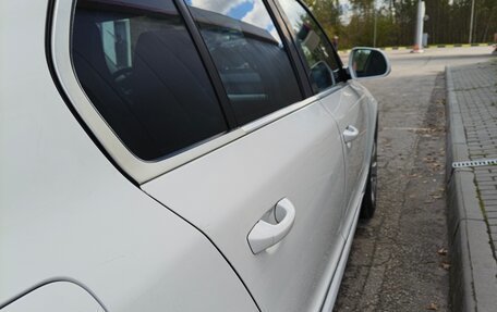 Skoda Superb III рестайлинг, 2012 год, 750 000 рублей, 12 фотография