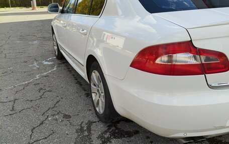 Skoda Superb III рестайлинг, 2012 год, 750 000 рублей, 2 фотография