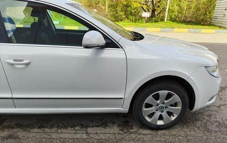 Skoda Superb III рестайлинг, 2012 год, 750 000 рублей, 10 фотография