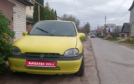 Opel Corsa B, 2000 год, 180 000 рублей, 1 фотография