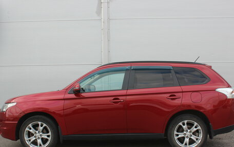 Mitsubishi Outlander III рестайлинг 3, 2013 год, 1 067 000 рублей, 6 фотография