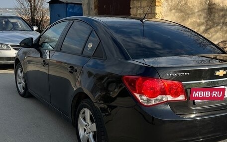 Chevrolet Cruze II, 2010 год, 630 000 рублей, 2 фотография