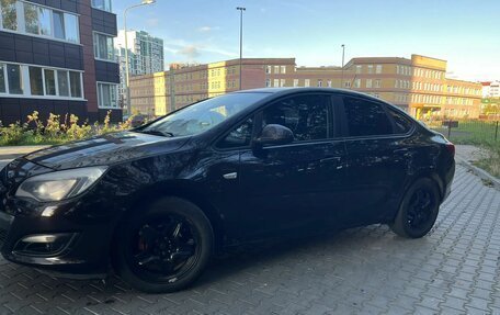 Opel Astra J, 2013 год, 610 000 рублей, 5 фотография