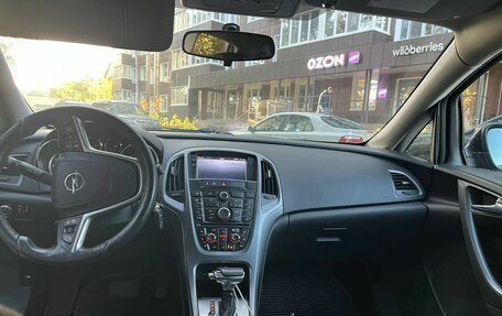 Opel Astra J, 2013 год, 610 000 рублей, 2 фотография