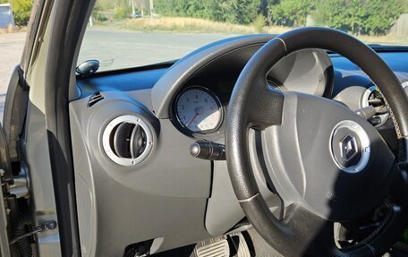 Renault Logan I, 2011 год, 530 000 рублей, 6 фотография