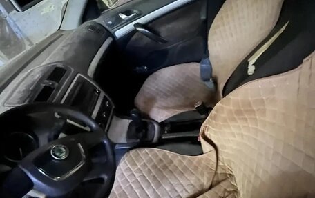 Skoda Octavia, 2010 год, 310 000 рублей, 14 фотография