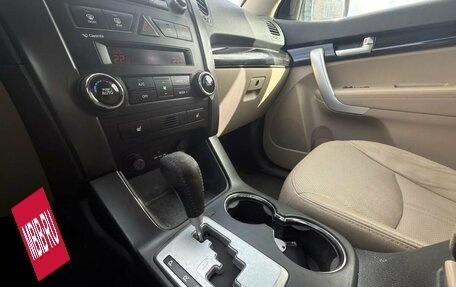 KIA Sorento II рестайлинг, 2010 год, 1 100 000 рублей, 13 фотография