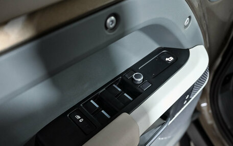 Land Rover Defender II, 2020 год, 4 890 000 рублей, 12 фотография