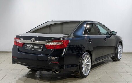 Toyota Camry, 2013 год, 1 990 000 рублей, 14 фотография