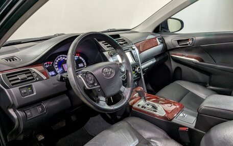 Toyota Camry, 2013 год, 1 990 000 рублей, 26 фотография