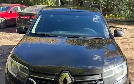 Renault Logan II, 2020 год, 890 000 рублей, 1 фотография