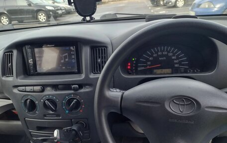 Toyota Probox I, 2006 год, 599 000 рублей, 7 фотография