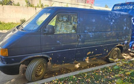 Volkswagen Transporter T4, 2002 год, 360 000 рублей, 3 фотография