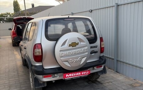 Chevrolet Niva I рестайлинг, 2006 год, 350 000 рублей, 2 фотография