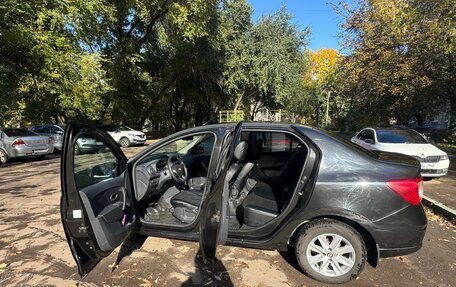 Renault Logan II, 2020 год, 890 000 рублей, 12 фотография