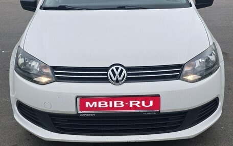 Volkswagen Polo VI (EU Market), 2013 год, 850 000 рублей, 1 фотография