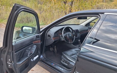 BMW 5 серия, 2002 год, 950 000 рублей, 8 фотография