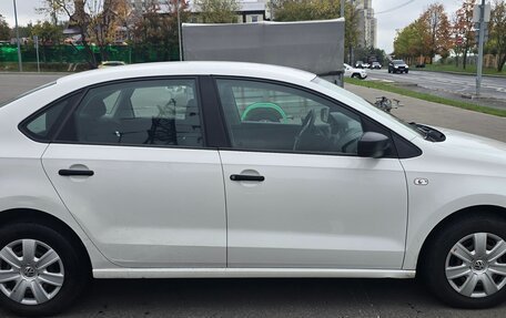 Volkswagen Polo VI (EU Market), 2013 год, 850 000 рублей, 3 фотография