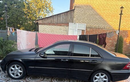 Mercedes-Benz C-Класс, 2003 год, 360 000 рублей, 3 фотография