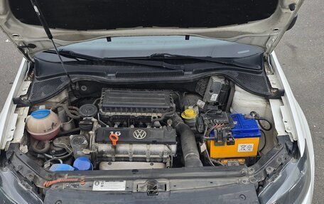 Volkswagen Polo VI (EU Market), 2013 год, 850 000 рублей, 18 фотография