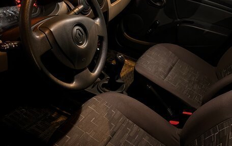 Renault Logan I, 2014 год, 600 000 рублей, 2 фотография