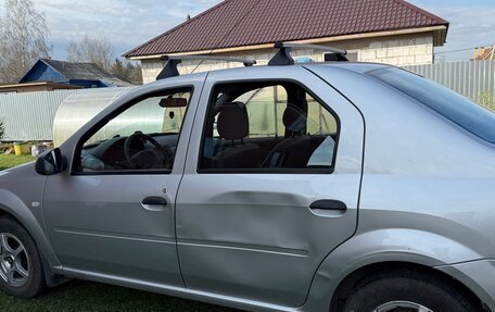 Renault Logan I, 2014 год, 600 000 рублей, 4 фотография