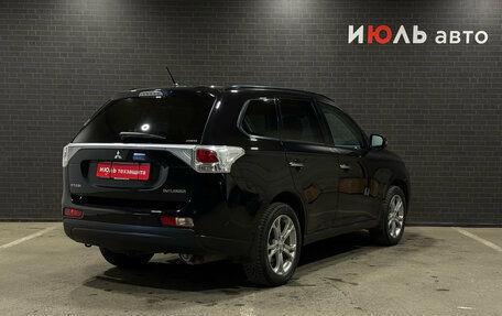 Mitsubishi Outlander III рестайлинг 3, 2012 год, 1 649 000 рублей, 5 фотография
