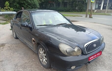 Hyundai Sonata IV рестайлинг, 2004 год, 45 000 рублей, 1 фотография