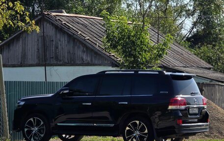 Toyota Land Cruiser 200, 2020 год, 7 800 000 рублей, 5 фотография