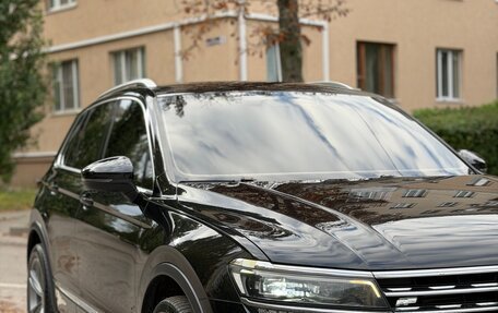 Volkswagen Tiguan II, 2018 год, 2 890 000 рублей, 7 фотография