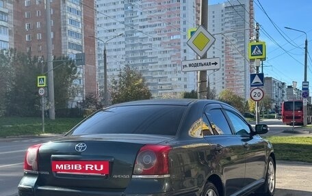 Toyota Avensis III рестайлинг, 2007 год, 655 000 рублей, 5 фотография