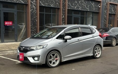 Honda Fit III, 2016 год, 1 030 000 рублей, 8 фотография