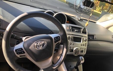Toyota Verso I, 2010 год, 1 100 000 рублей, 10 фотография