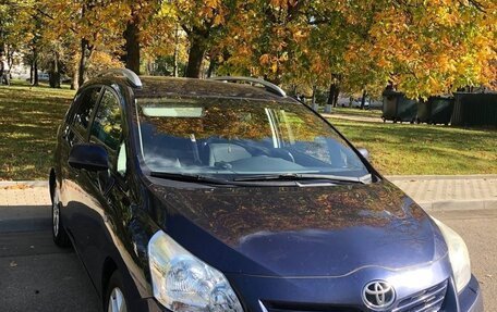 Toyota Verso I, 2010 год, 1 100 000 рублей, 11 фотография