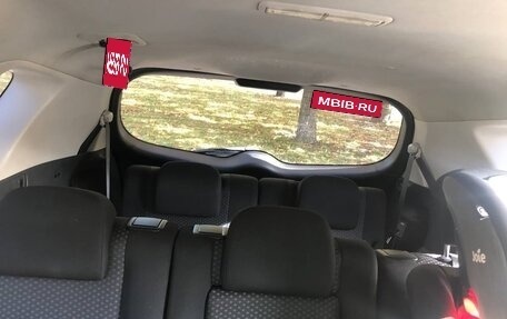 Toyota Verso I, 2010 год, 1 100 000 рублей, 6 фотография