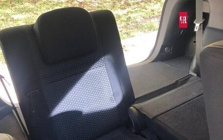 Toyota Verso I, 2010 год, 1 100 000 рублей, 7 фотография