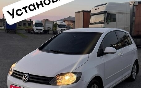 Volkswagen Golf Plus II, 2012 год, 590 000 рублей, 1 фотография