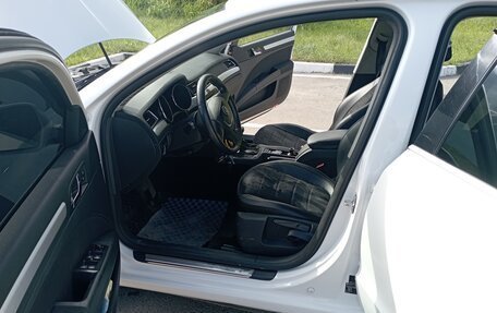 Skoda Superb III рестайлинг, 2011 год, 600 000 рублей, 9 фотография