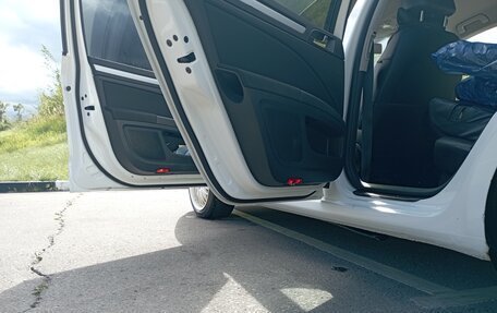 Skoda Superb III рестайлинг, 2011 год, 600 000 рублей, 11 фотография